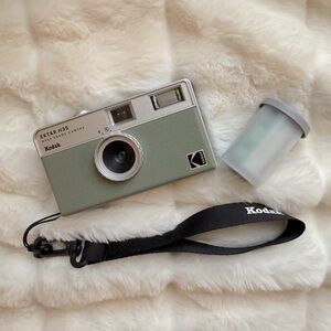 Kodak Ektar H35 Olive Camera